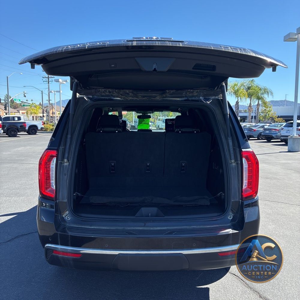 2022 GMC Yukon SLT