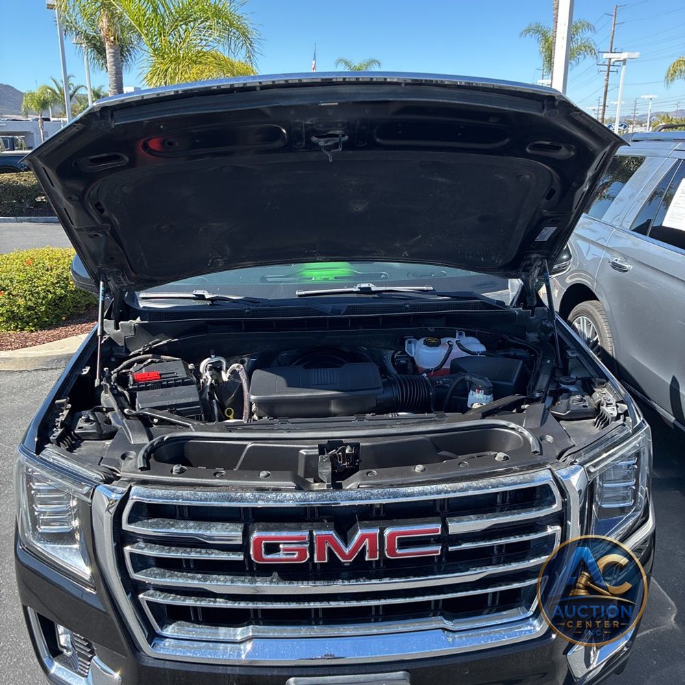 2022 GMC Yukon SLT