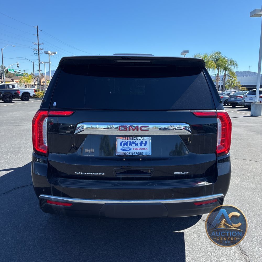 2022 GMC Yukon SLT