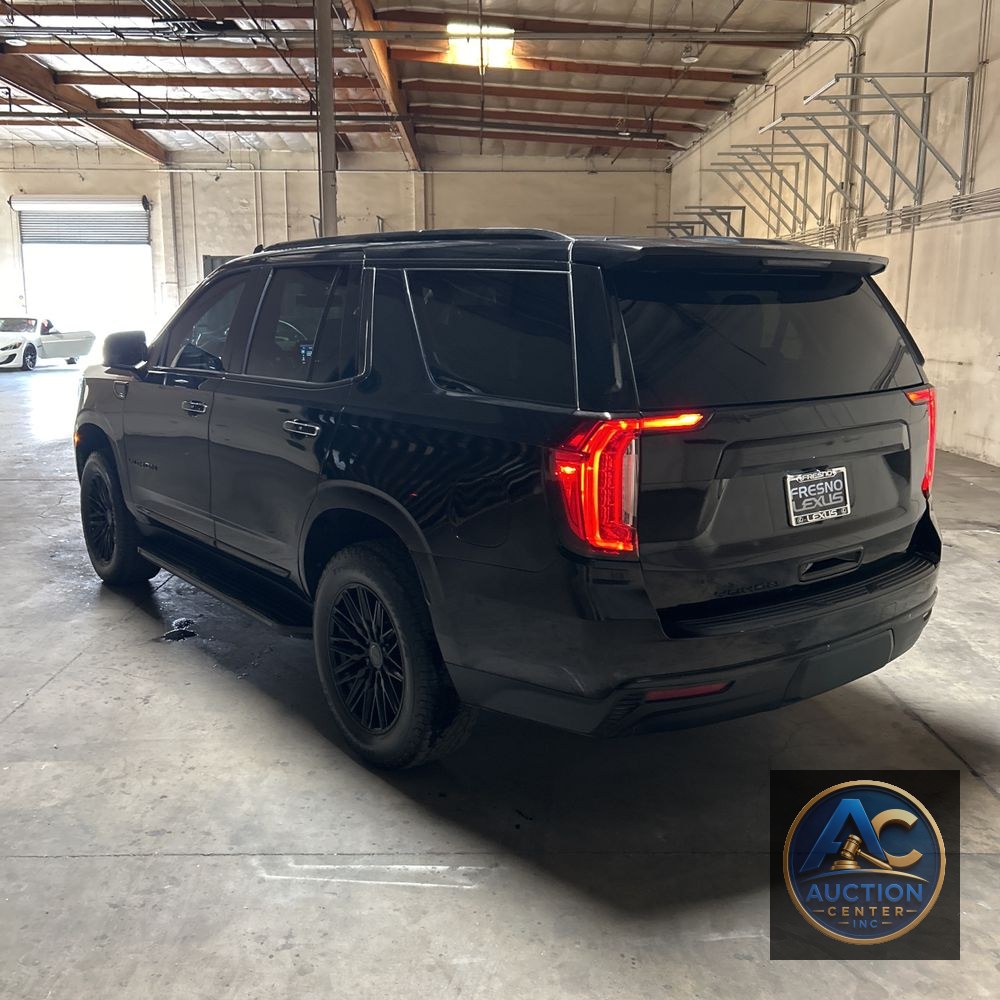 2021 GMC Yukon SLT