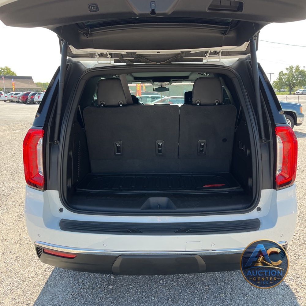 2022 GMC Yukon SLT