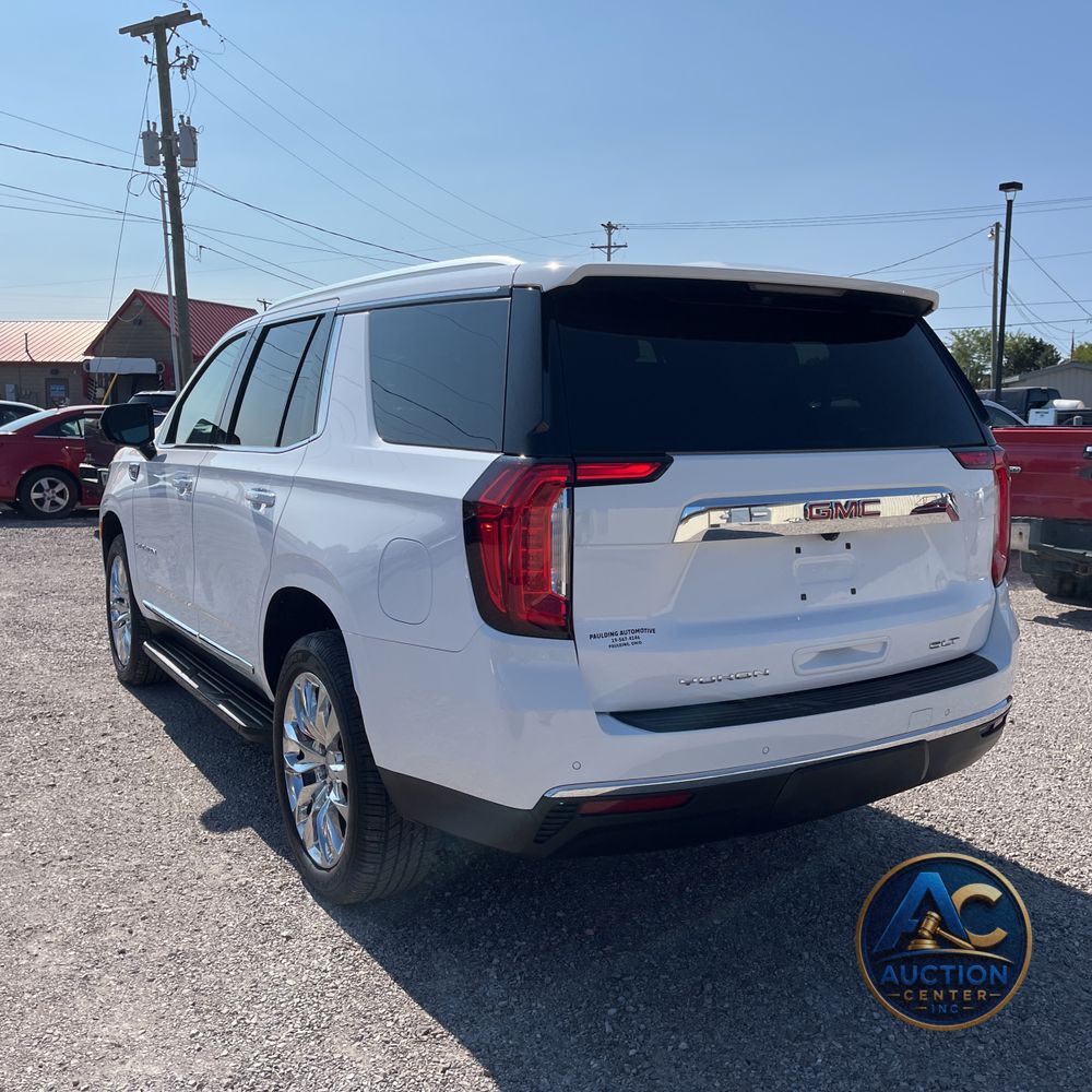 2022 GMC Yukon SLT