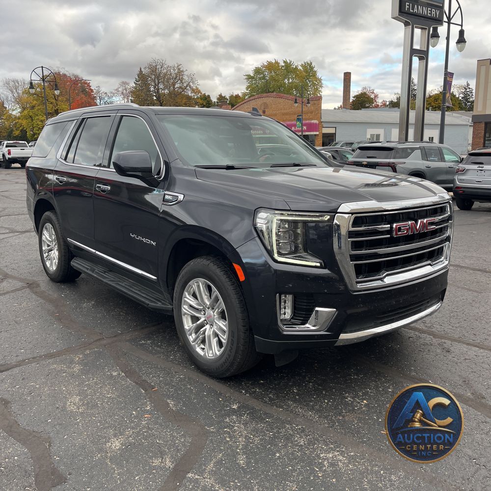 2023 GMC Yukon SLT