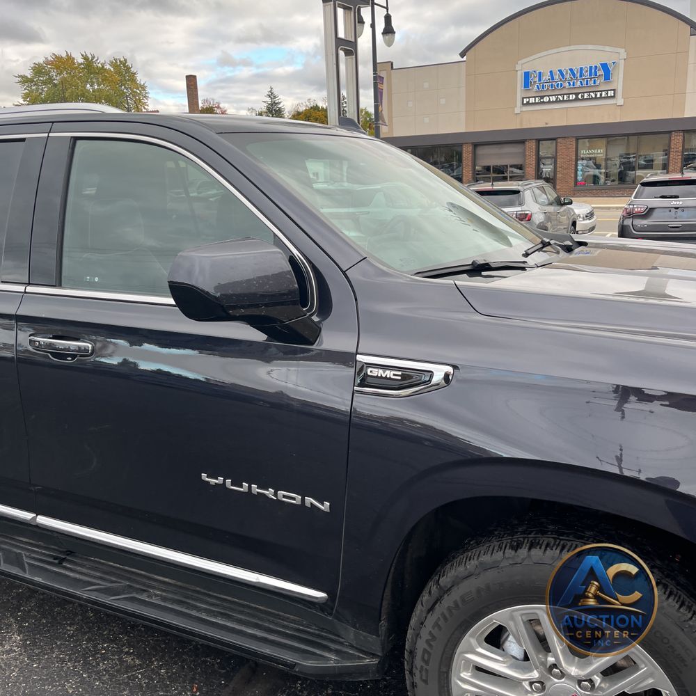 2023 GMC Yukon SLT