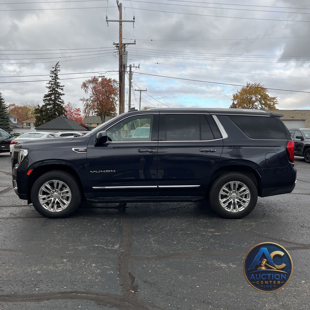 2023 GMC Yukon SLT