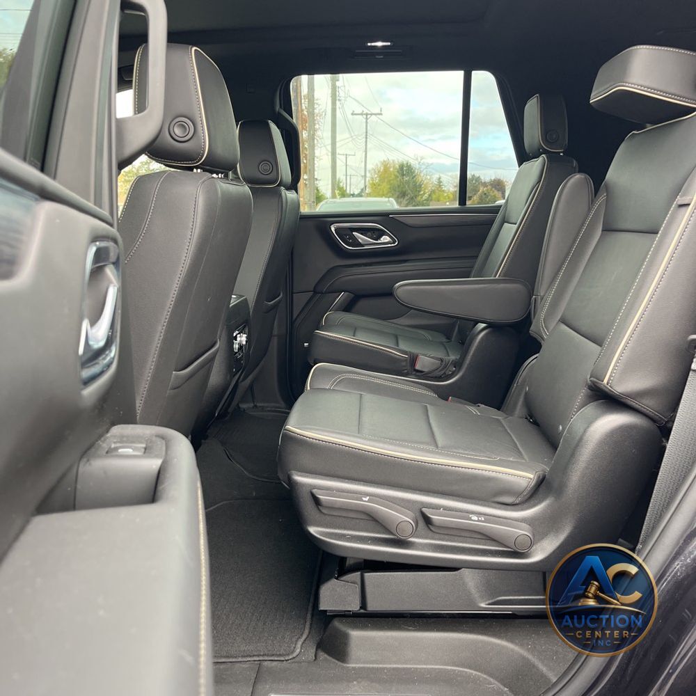 2023 GMC Yukon SLT