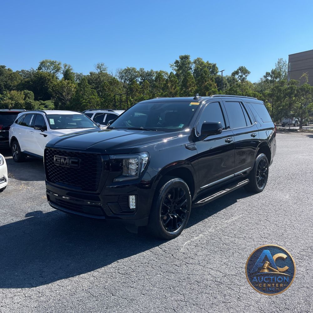2023 GMC Yukon SLT