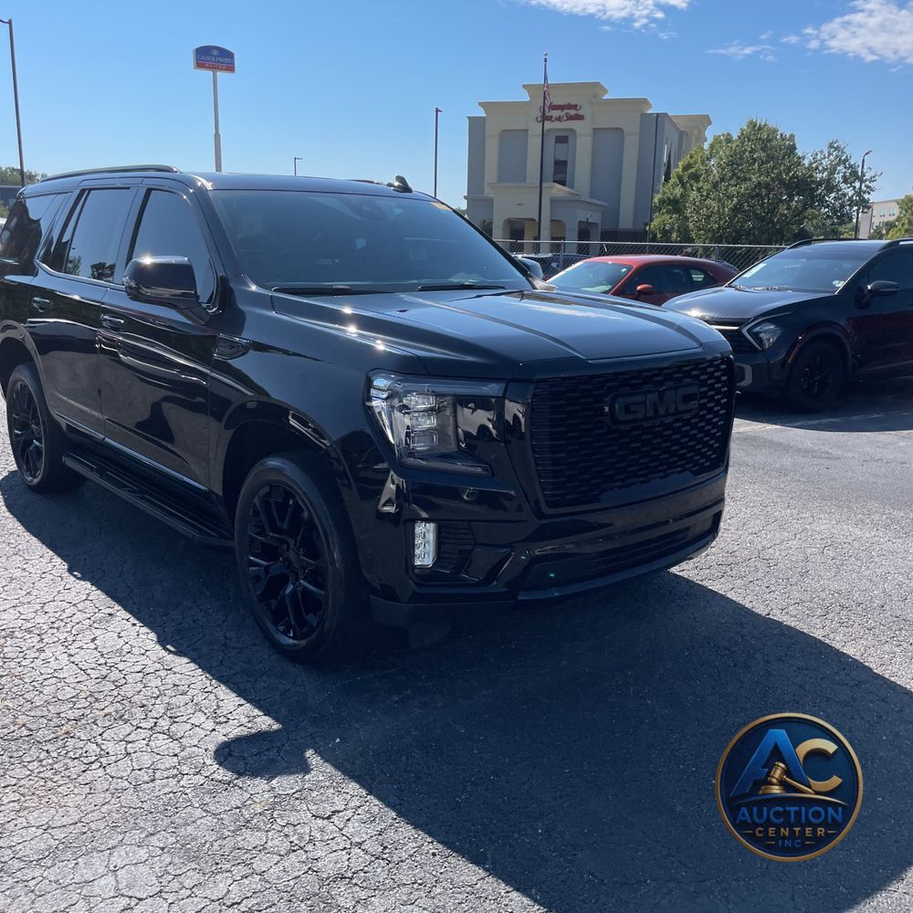 2023 GMC Yukon SLT
