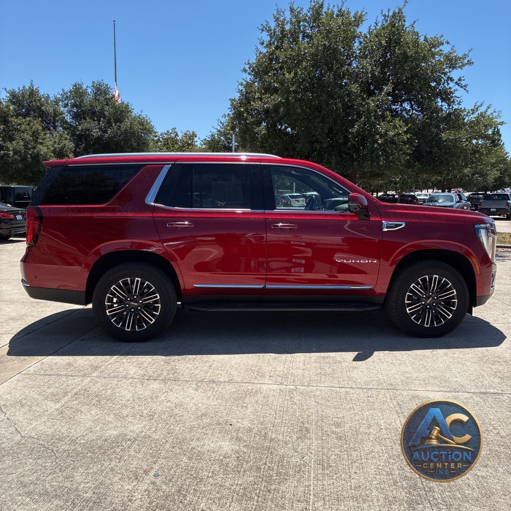 2025 GMC Yukon Elevation