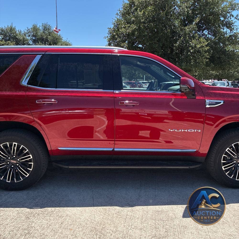 2025 GMC Yukon Elevation