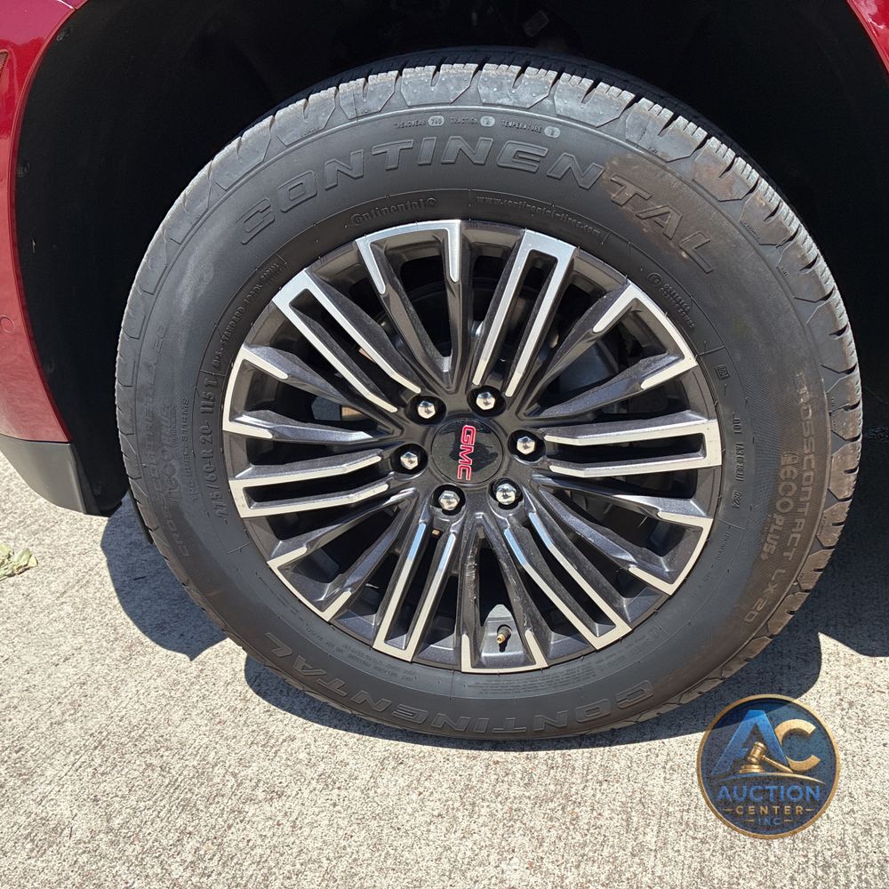 2025 GMC Yukon Elevation
