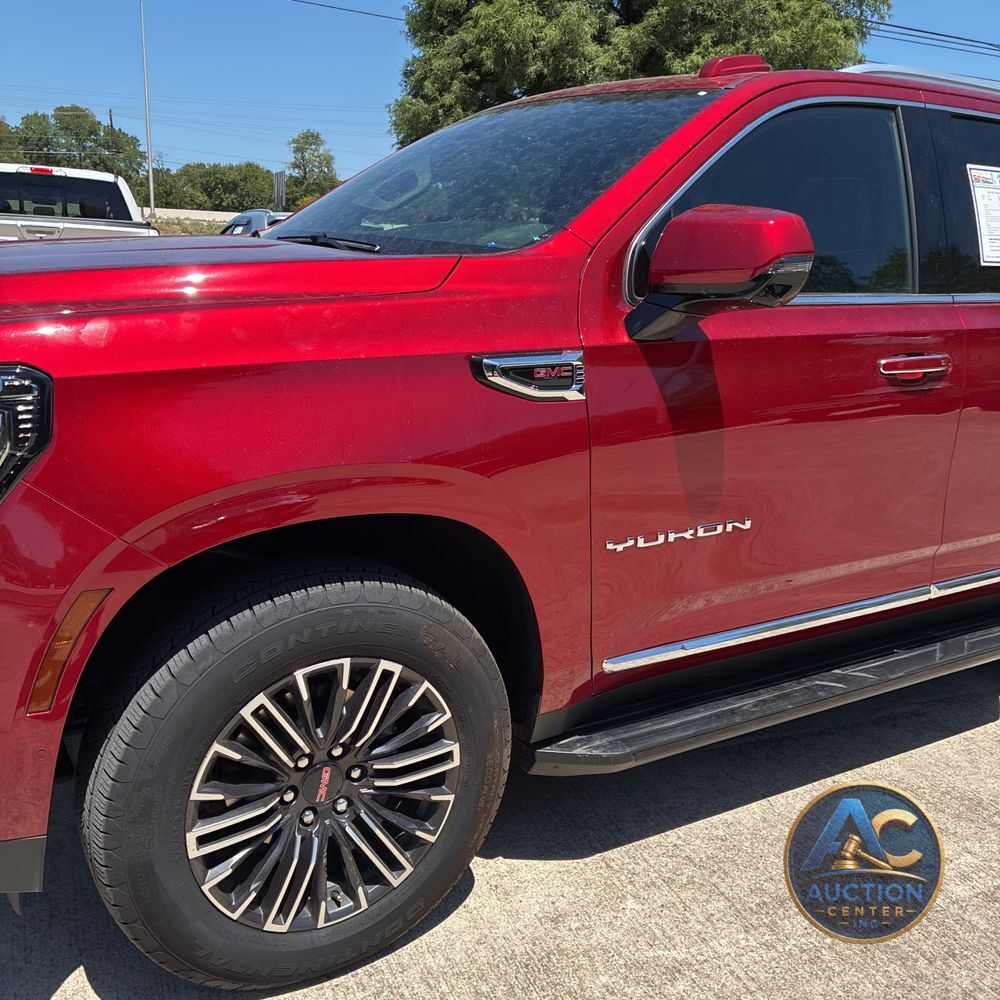 2025 GMC Yukon Elevation