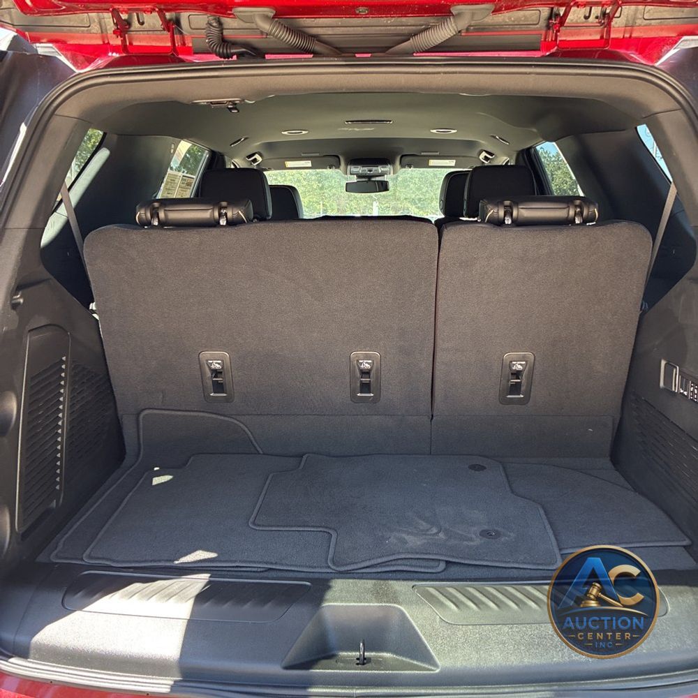 2025 GMC Yukon Elevation