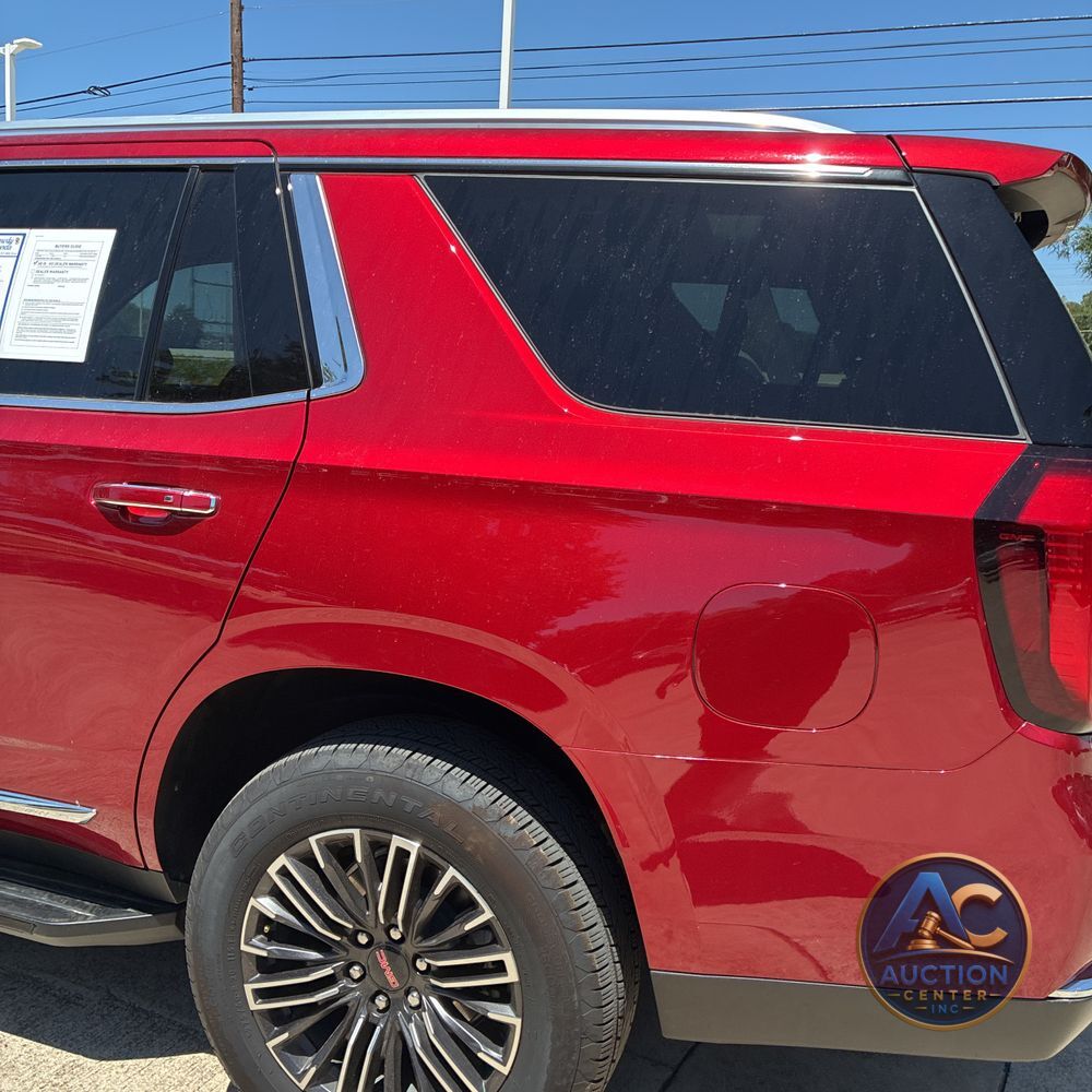2025 GMC Yukon Elevation