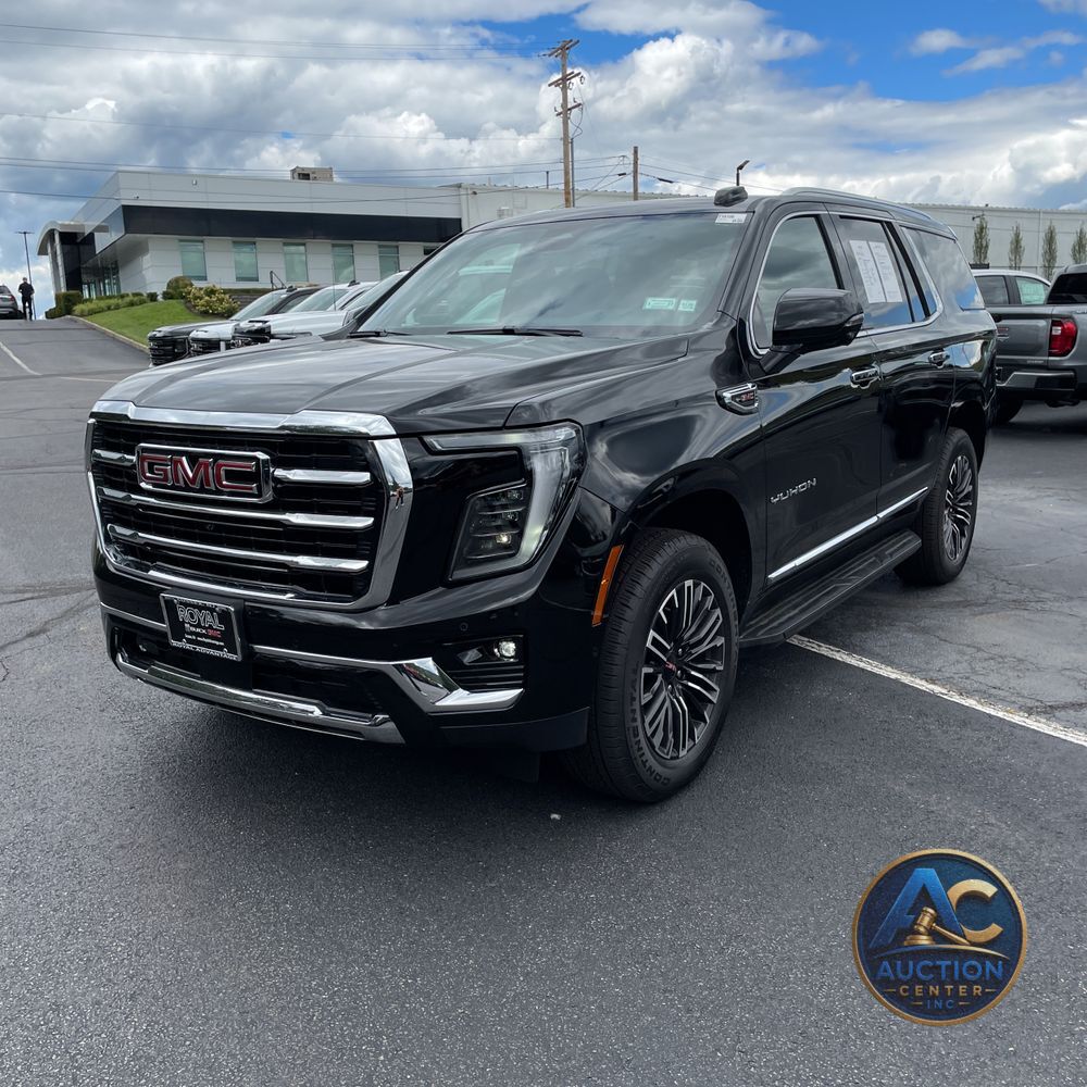 2025 GMC Yukon Elevation