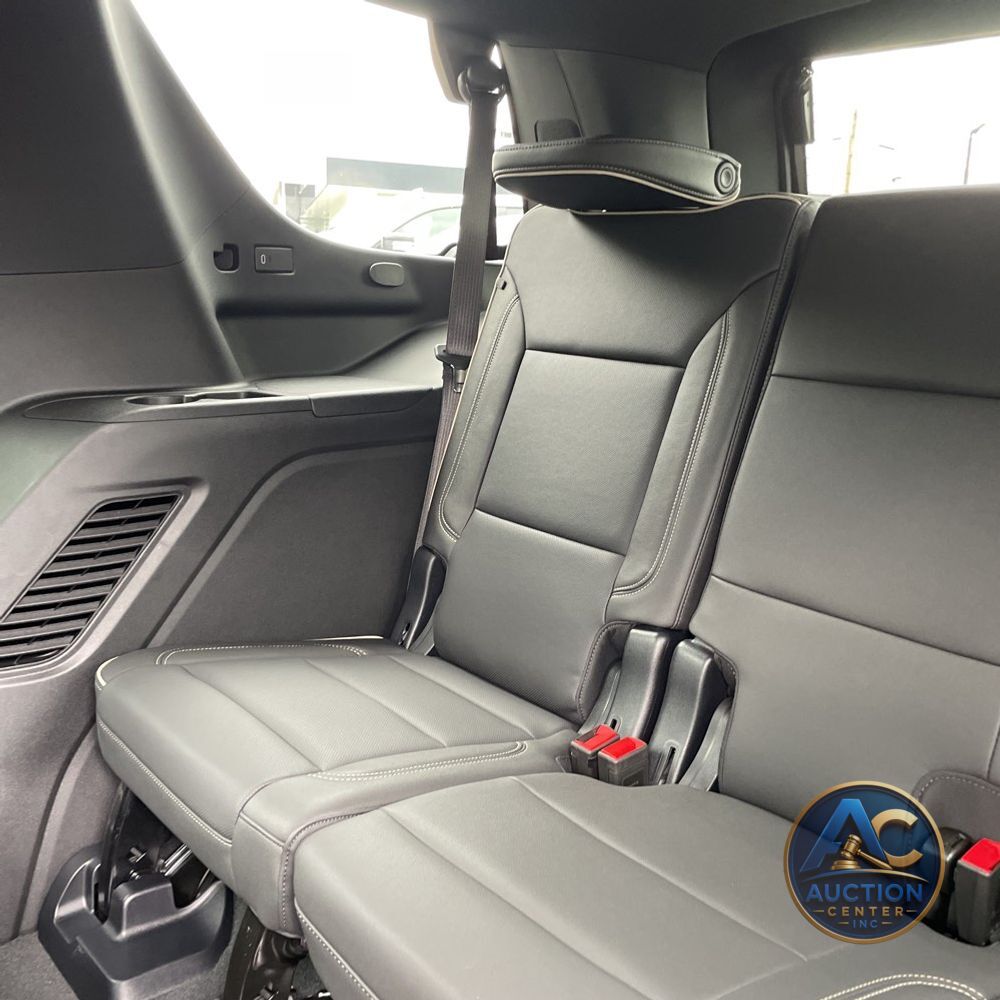 2025 GMC Yukon Elevation