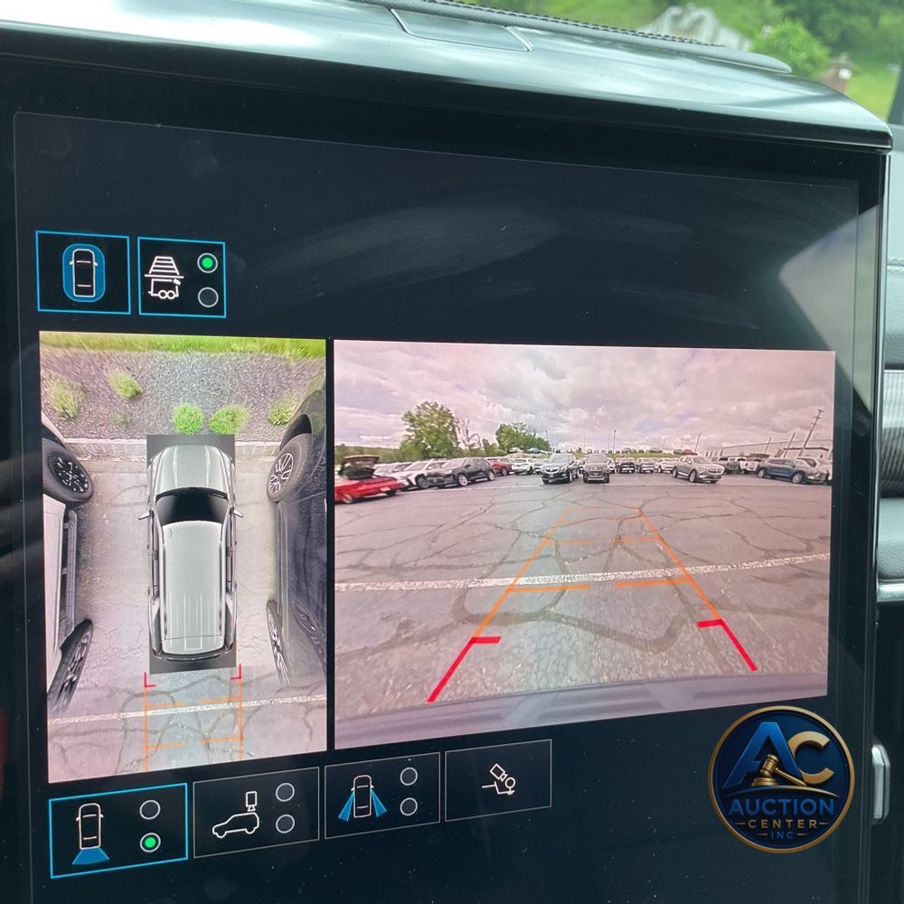 2025 GMC Yukon Elevation