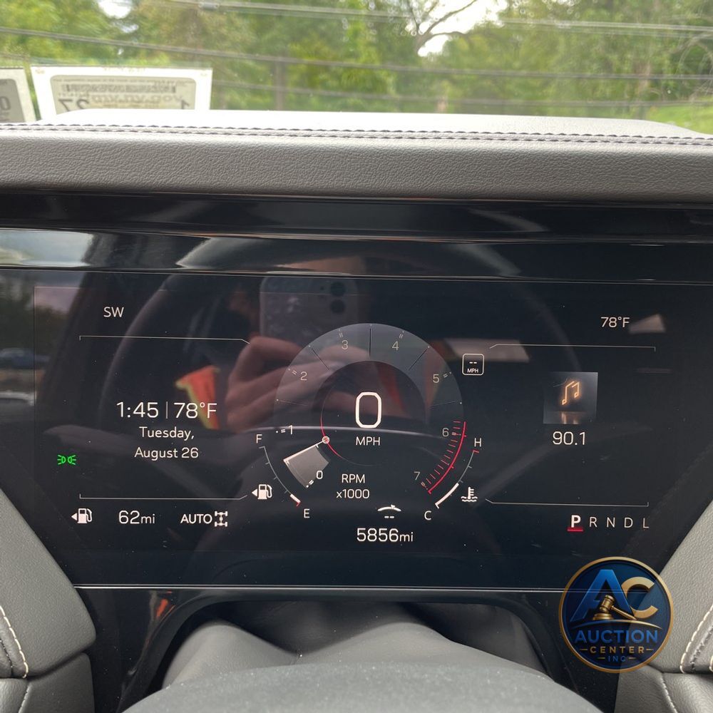 2025 GMC Yukon Elevation