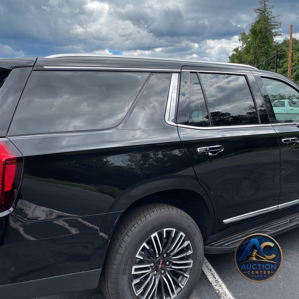 2025 GMC Yukon Elevation