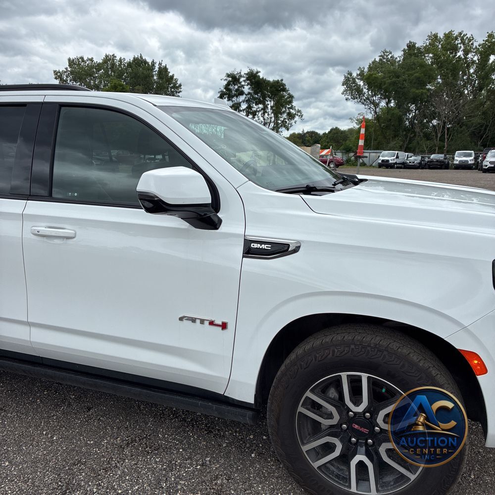 2023 GMC Yukon AT4