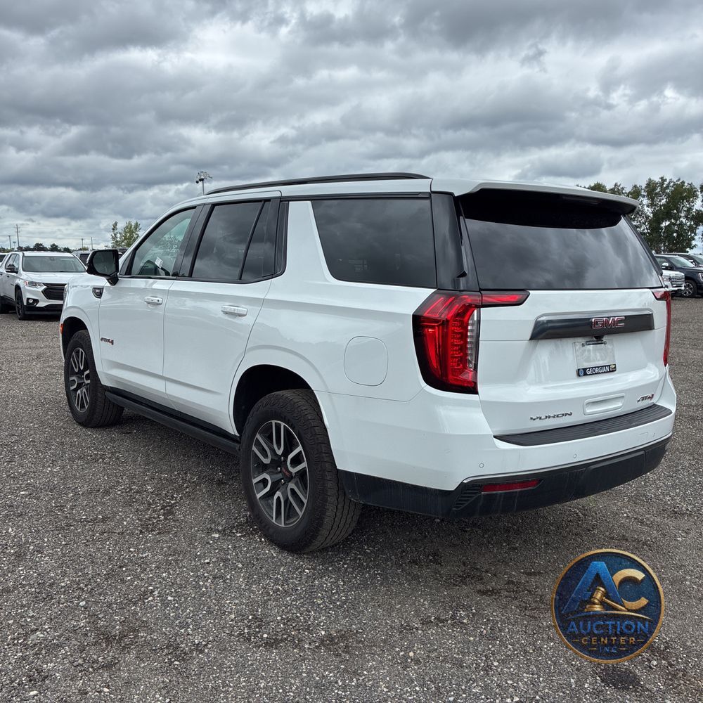2023 GMC Yukon AT4