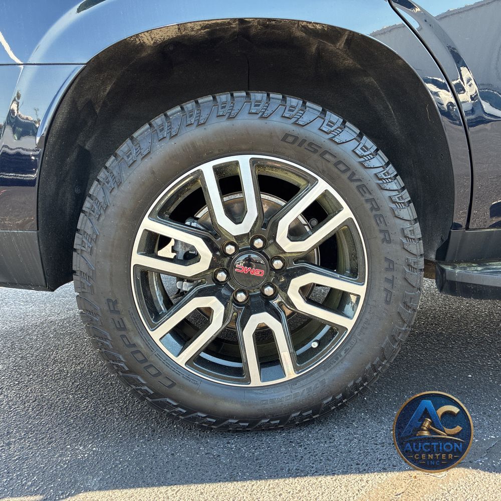 2024 GMC Yukon AT4