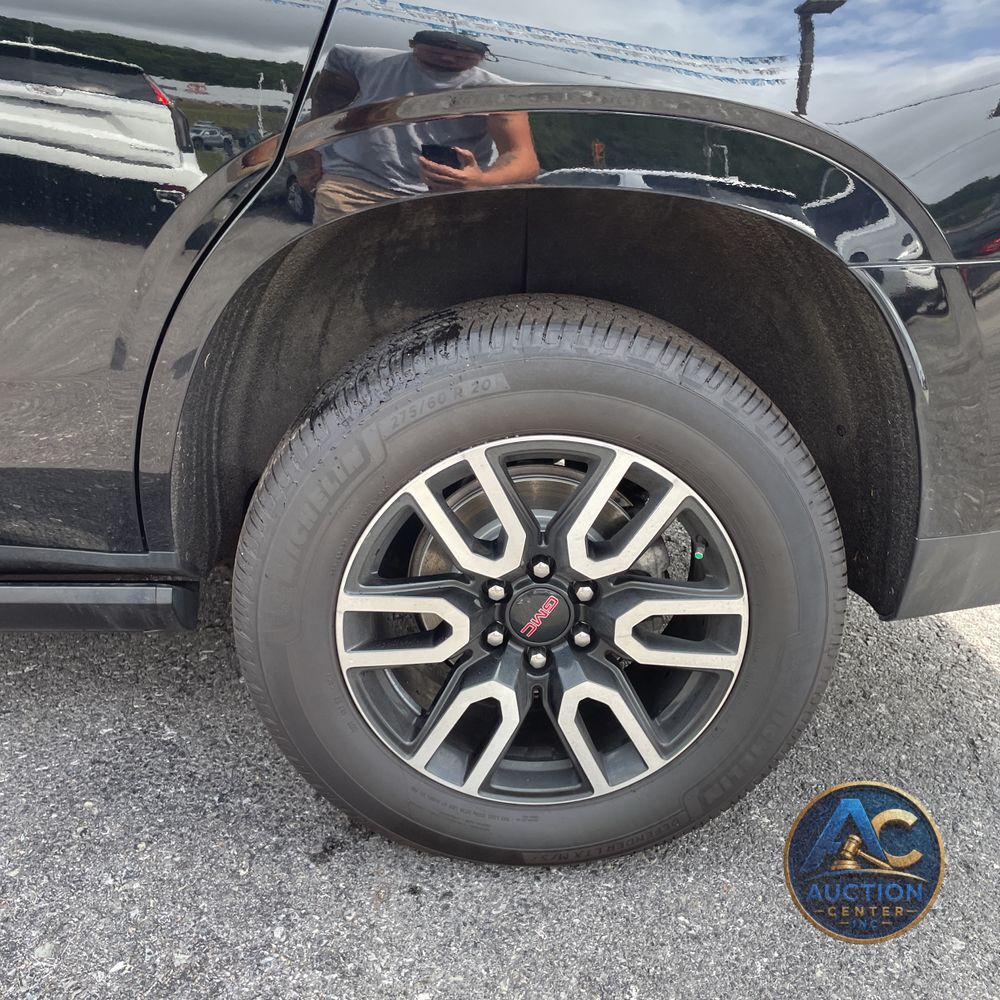 2023 GMC Yukon AT4