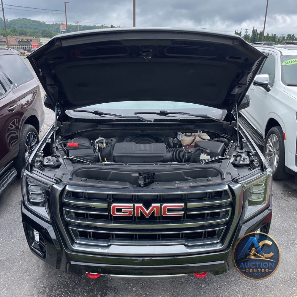 2023 GMC Yukon AT4