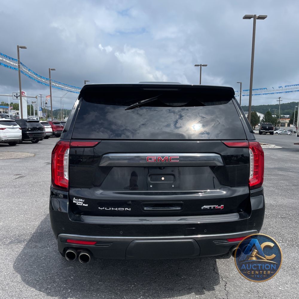 2023 GMC Yukon AT4