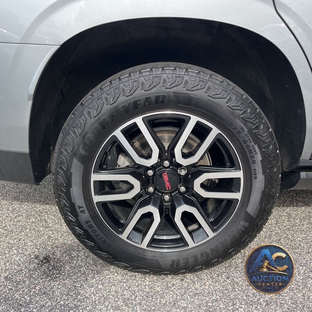 2024 GMC Yukon AT4