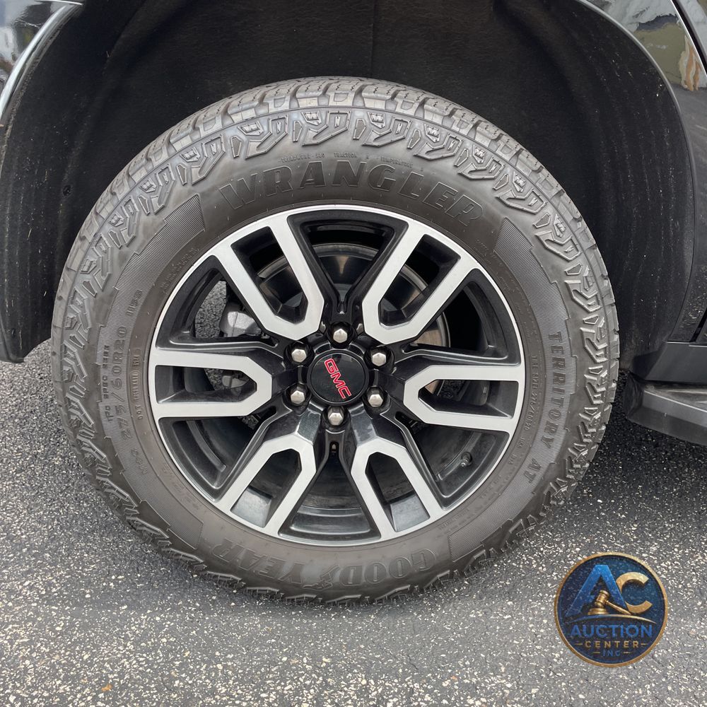 2024 GMC Yukon AT4