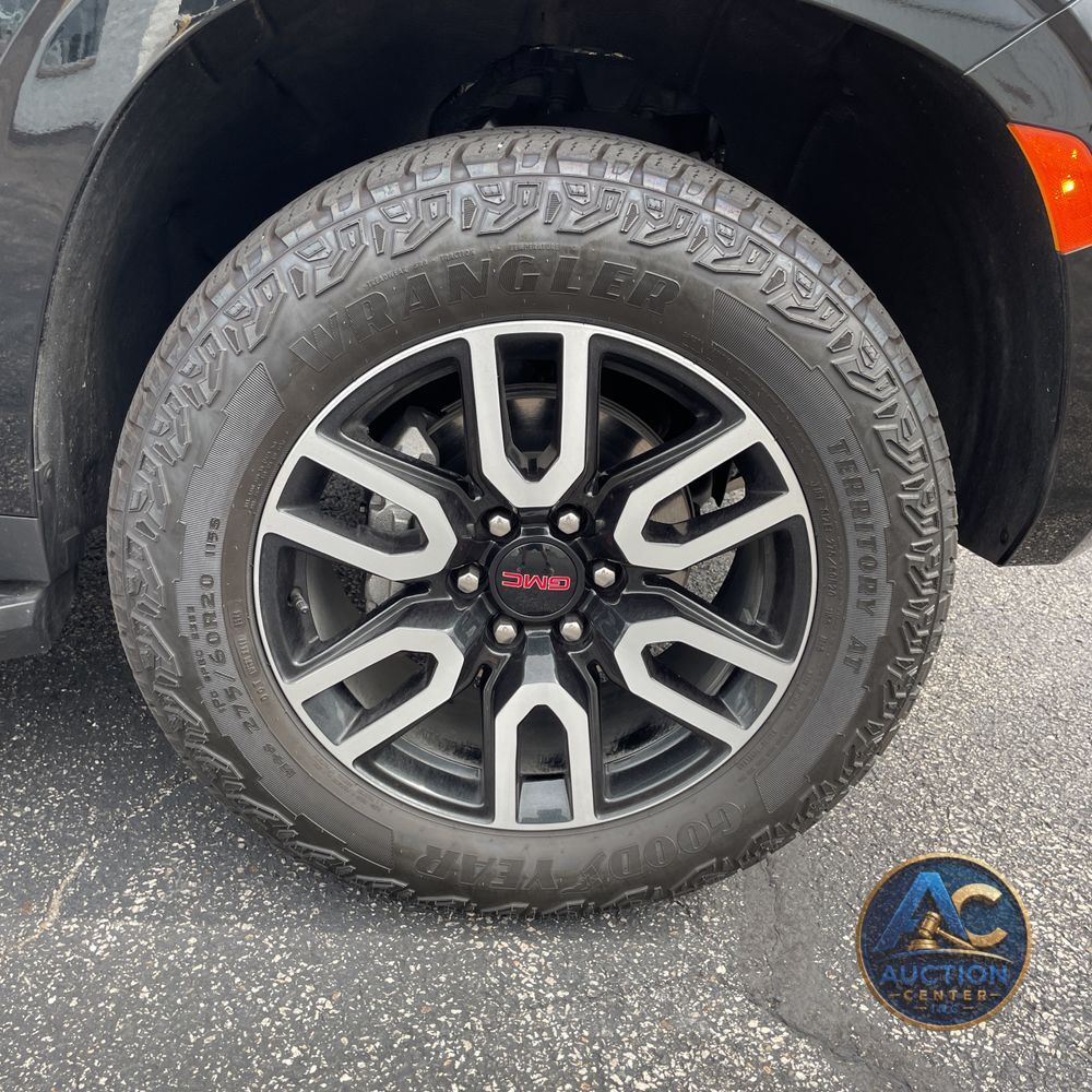 2024 GMC Yukon AT4