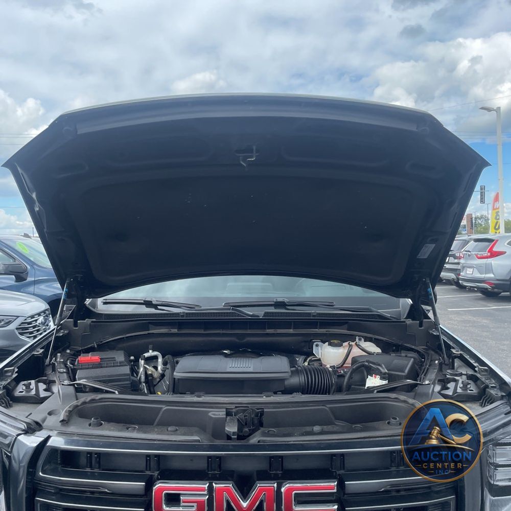 2024 GMC Yukon AT4