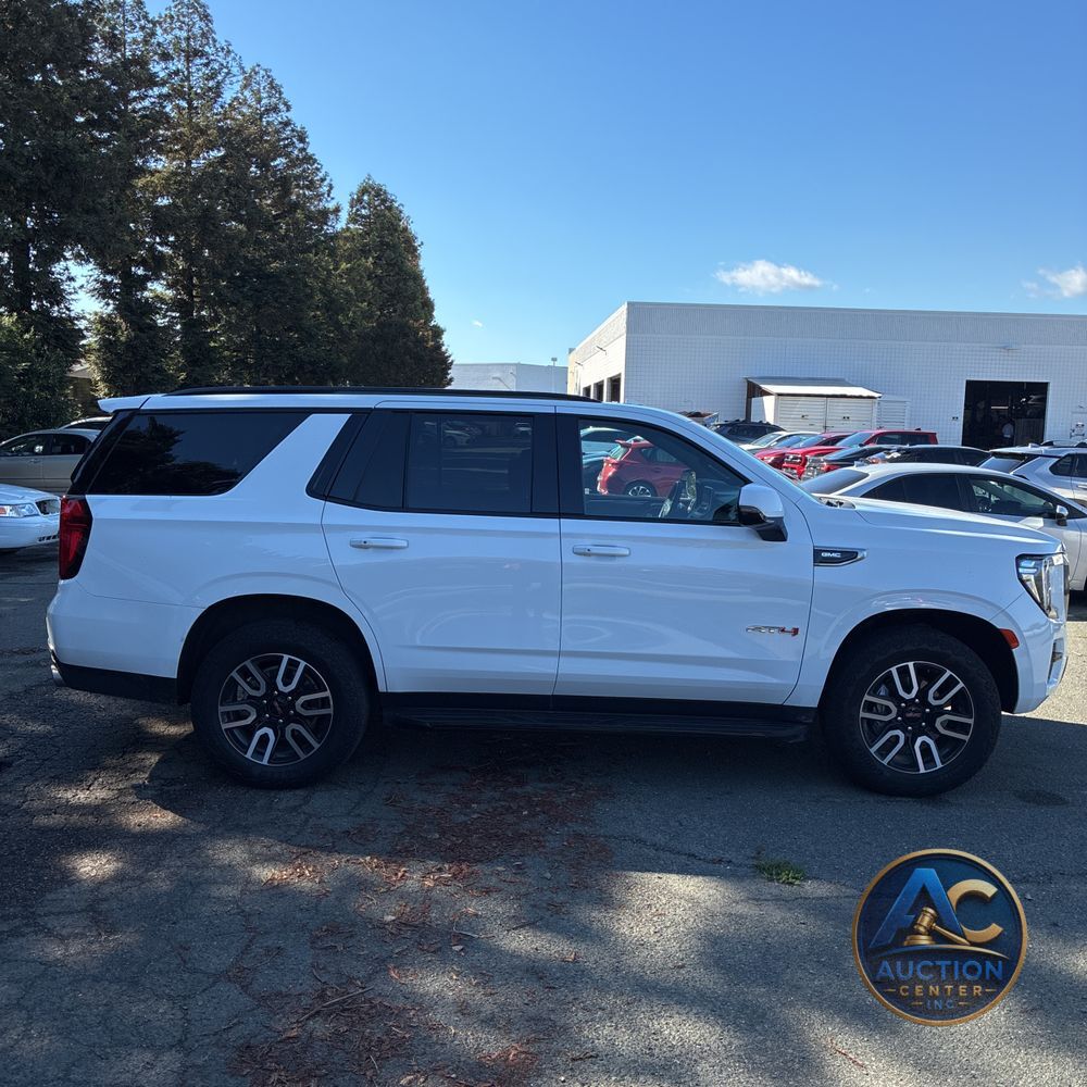 2023 GMC Yukon AT4