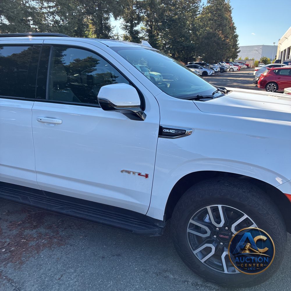 2023 GMC Yukon AT4