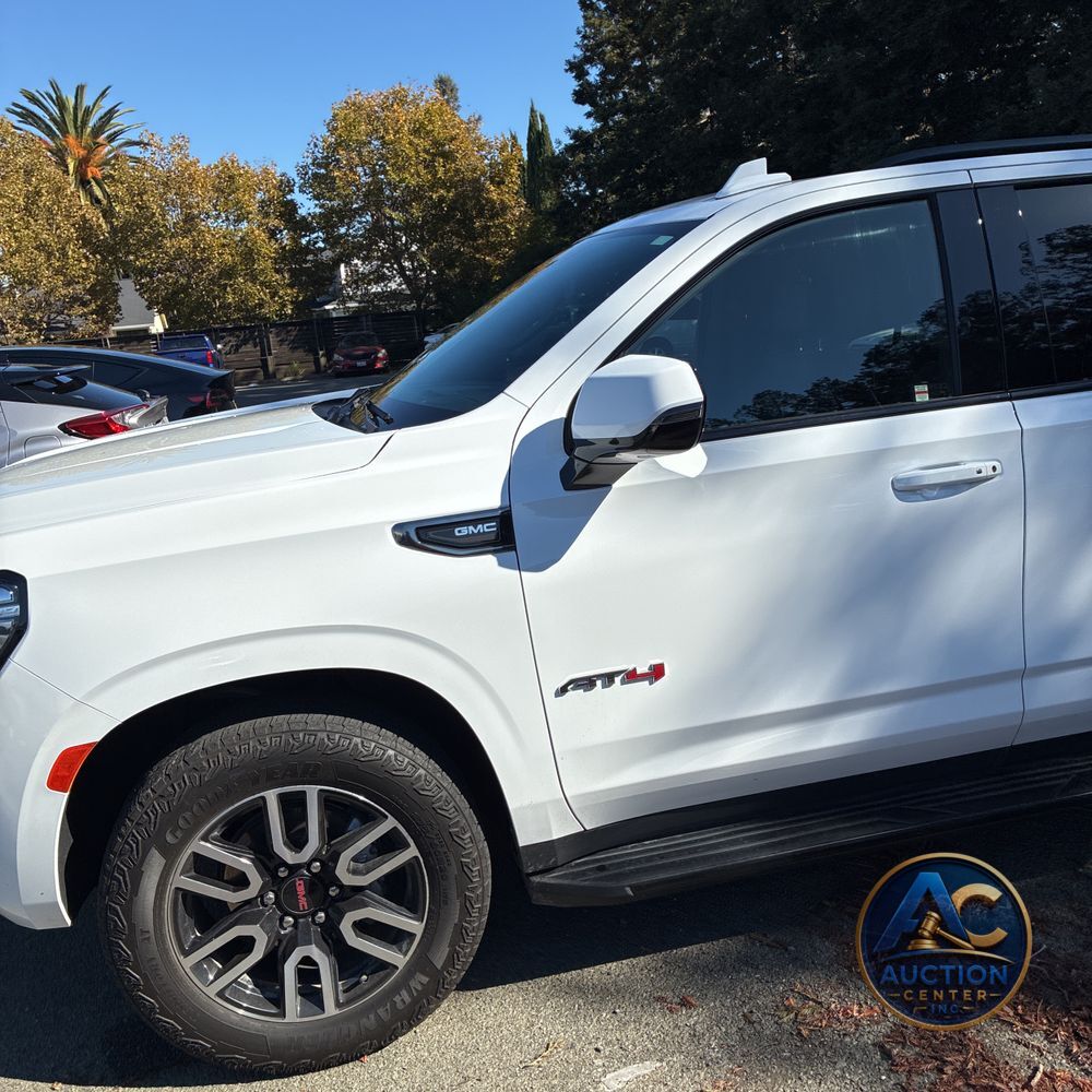2023 GMC Yukon AT4