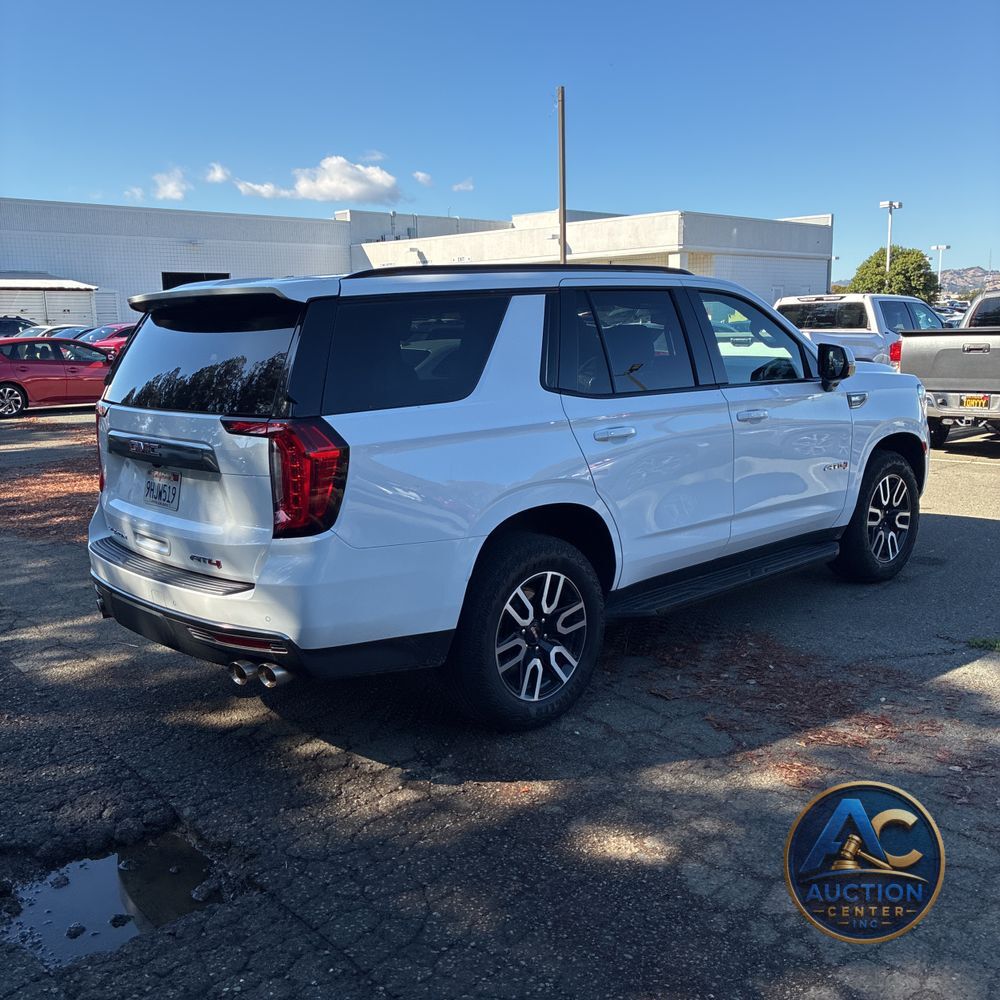 2023 GMC Yukon AT4