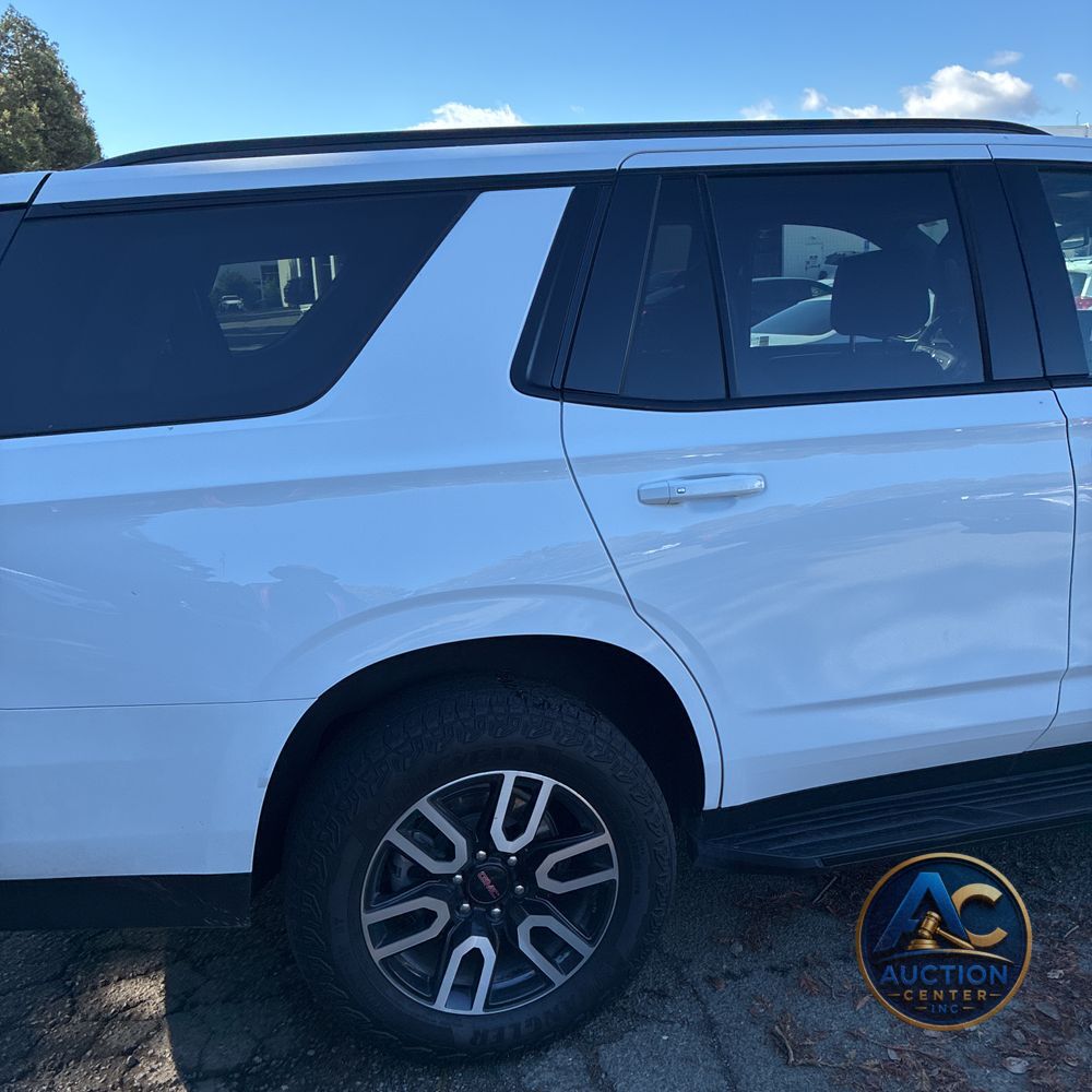 2023 GMC Yukon AT4