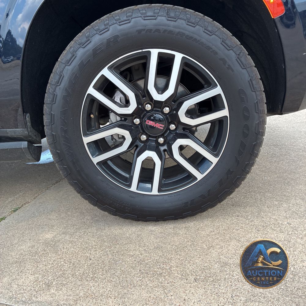 2022 GMC Yukon AT4