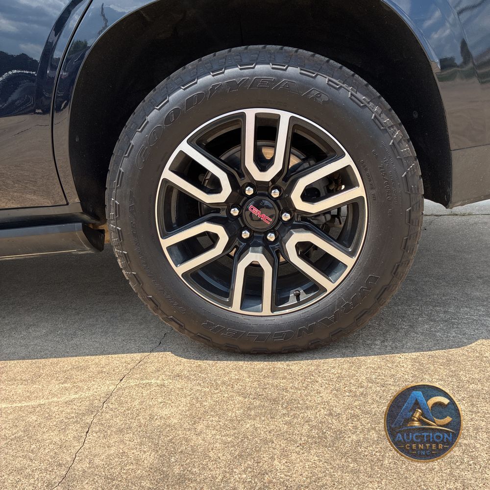 2022 GMC Yukon AT4