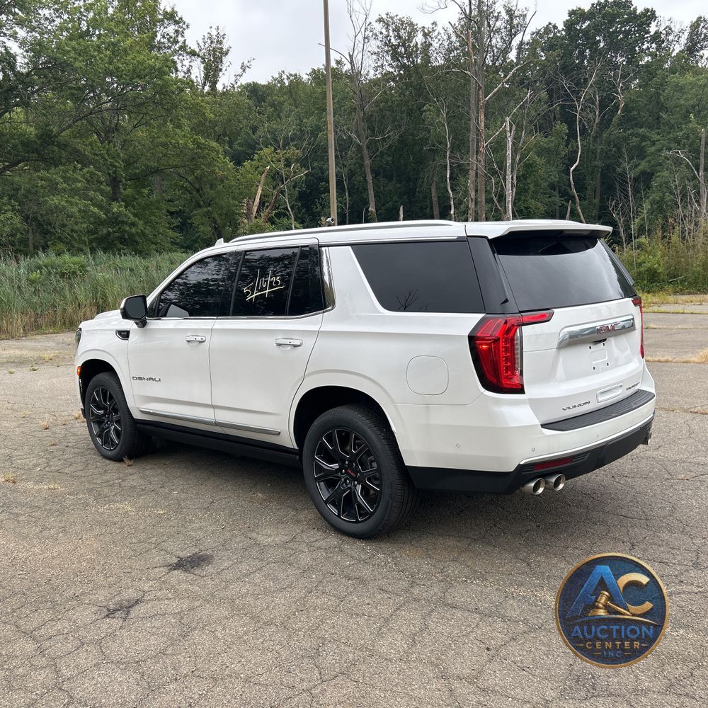 2023 GMC Yukon Denali