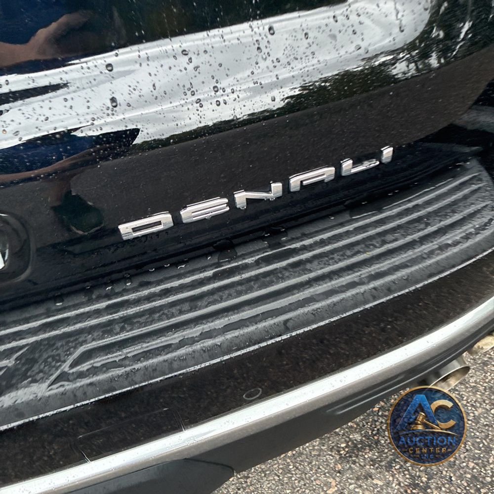 2024 GMC Yukon Denali