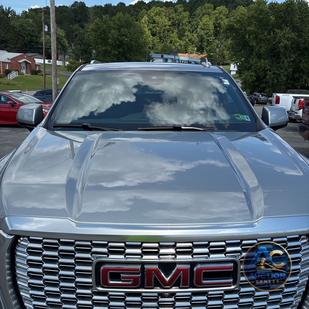 2024 GMC Yukon Denali