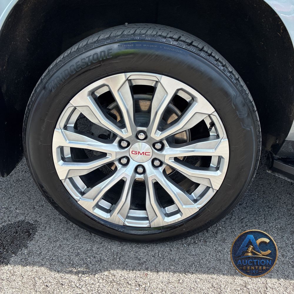 2024 GMC Yukon Denali