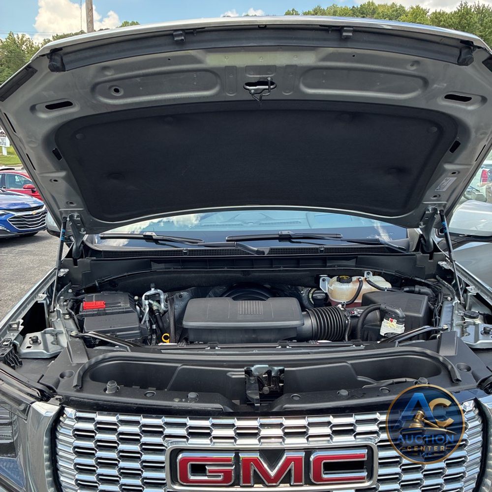2024 GMC Yukon Denali