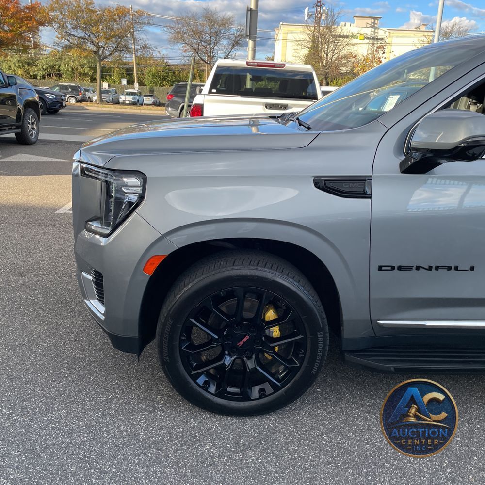 2023 GMC Yukon Denali