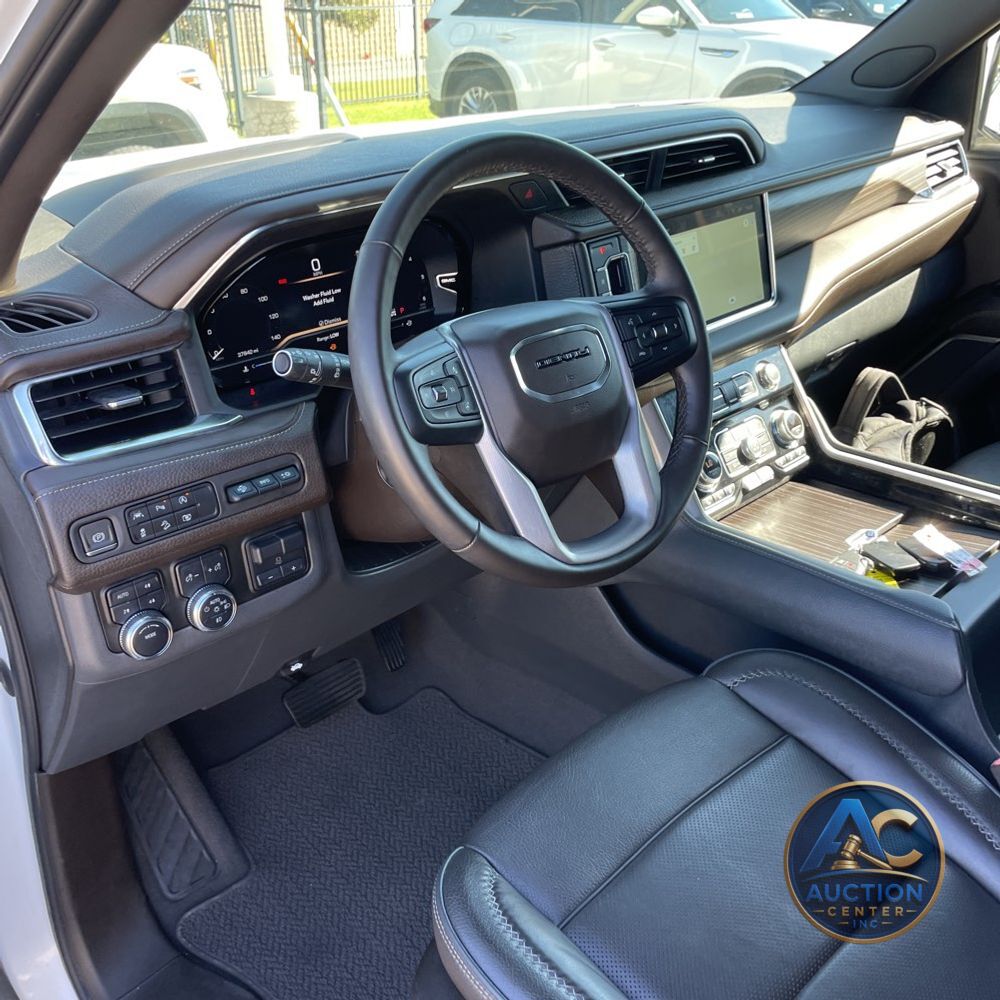 2023 GMC Yukon Denali