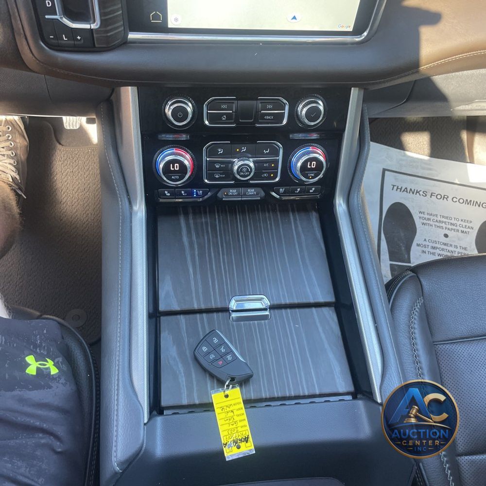 2023 GMC Yukon Denali