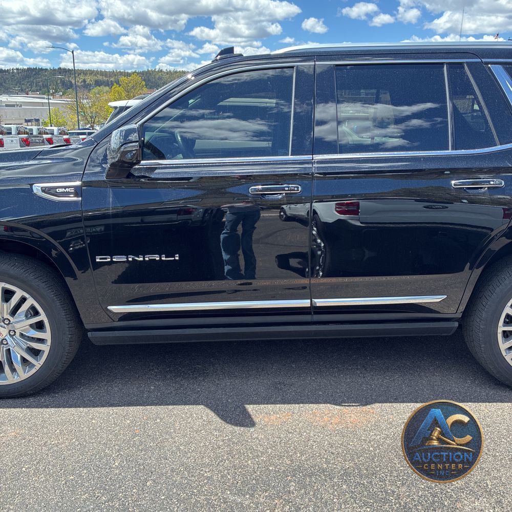 2023 GMC Yukon Denali