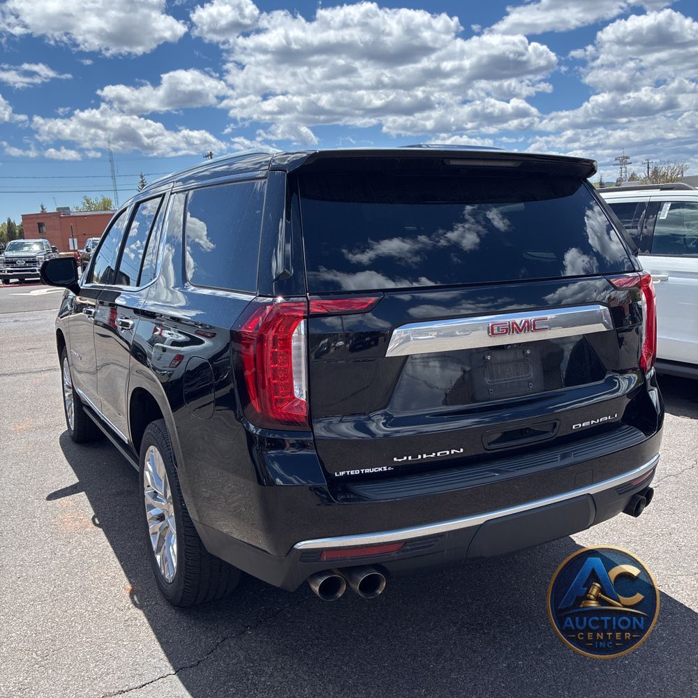 2023 GMC Yukon Denali